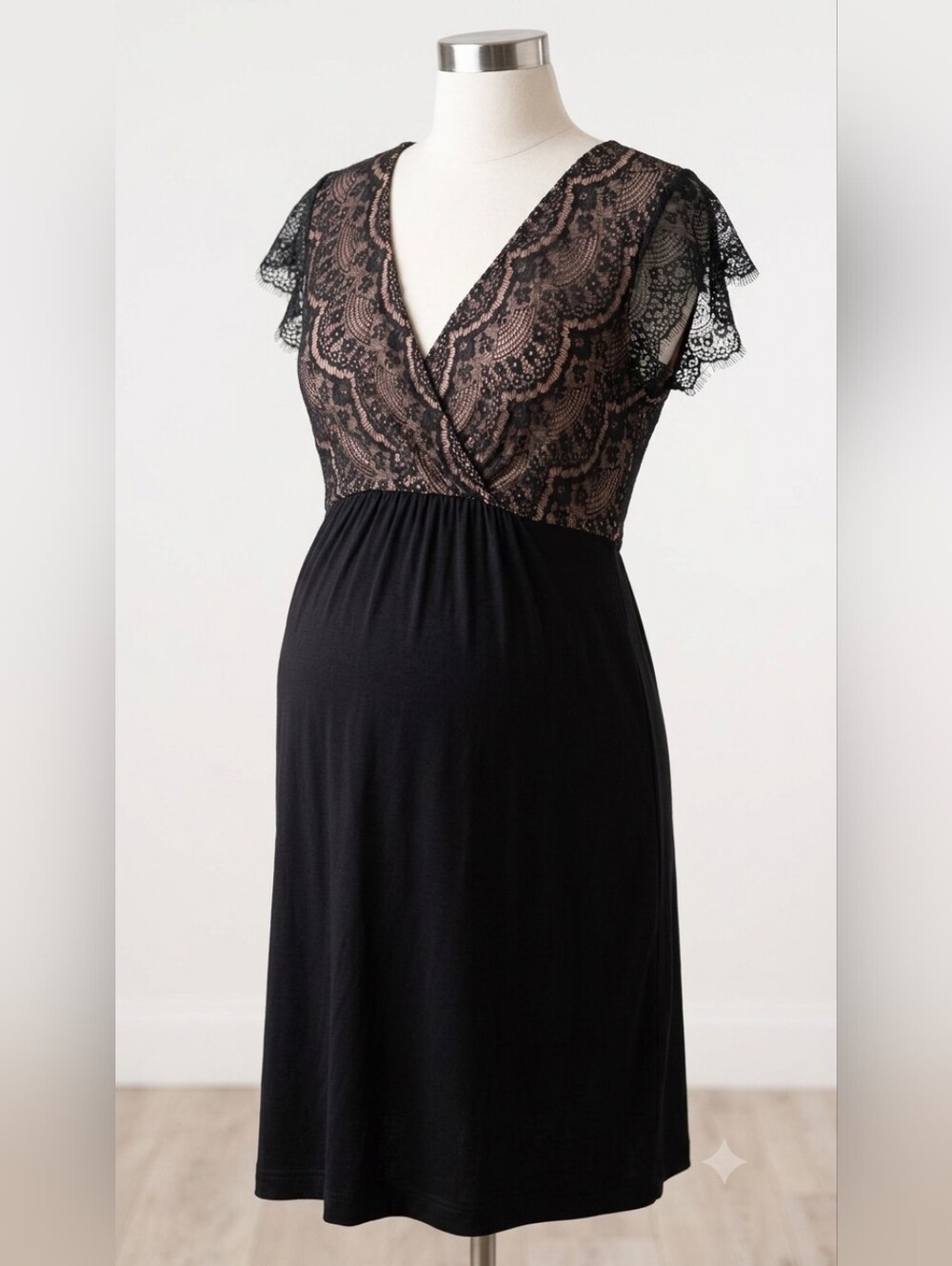 Tiffany Rose Black Lace Maternity Dress Size 6 V-Neck Empire Waist GUC